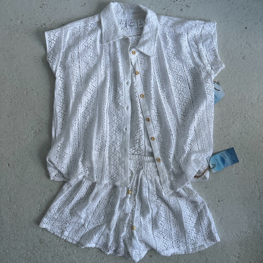 NWT Japna White Lace Two-Piece Swim Coverup Shorts Set Sz Small